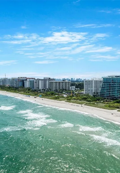 9349 Collins Ave #303